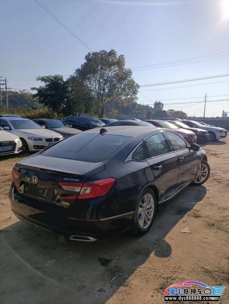 20年本田雅阁轿车抵押车出售