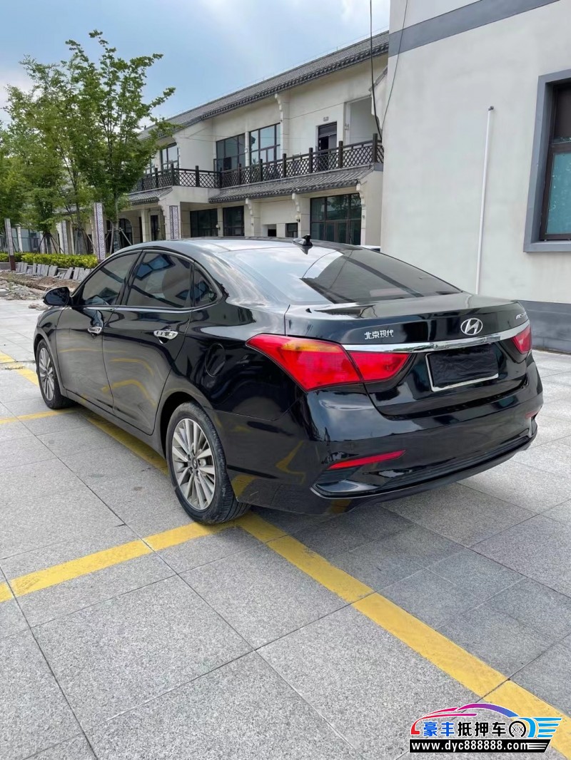 17年现代名图轿车抵押车出售