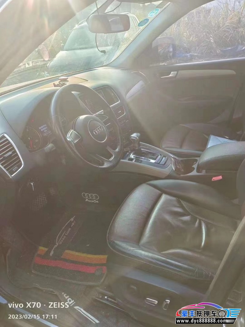 17年奥迪Q5SUV抵押车出售