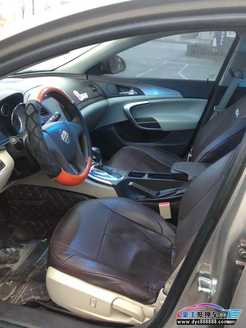 11年别克君威轿车抵押车出售