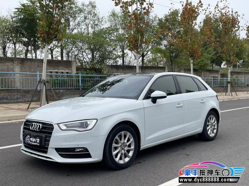 17年奥迪A3轿车抵押车出售