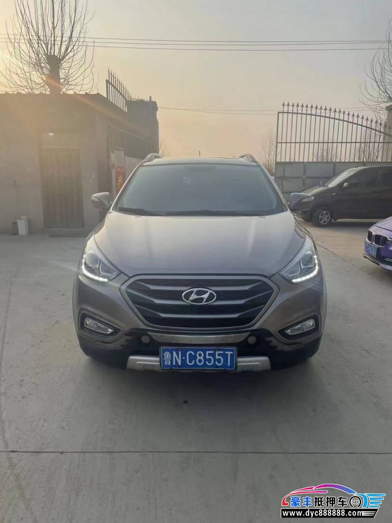 15年现代ix35SUV抵押车出售