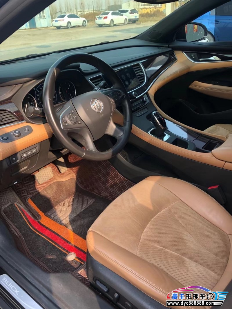 19年别克君越轿车抵押车出售