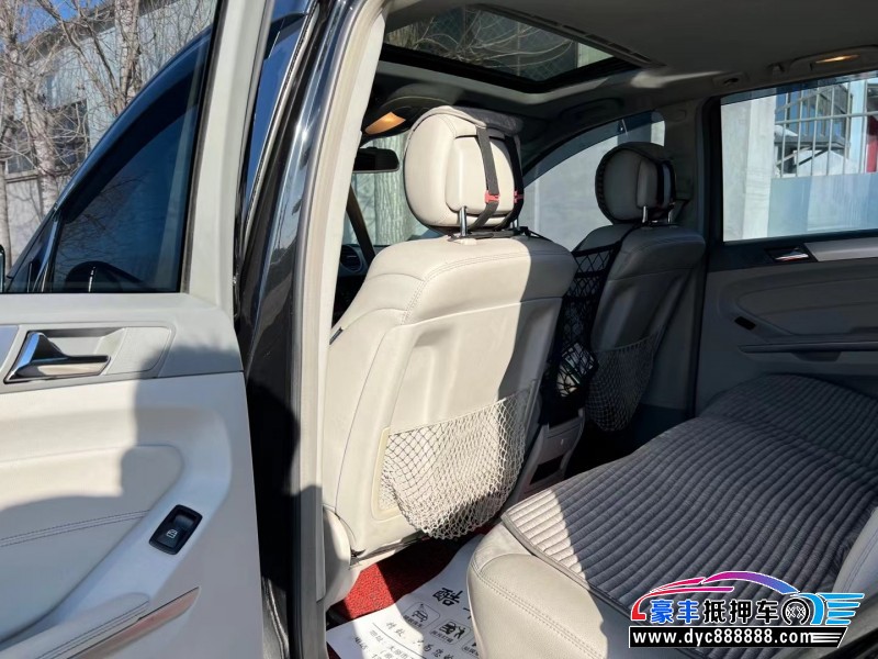 12年奔驰MLSUV抵押车出售