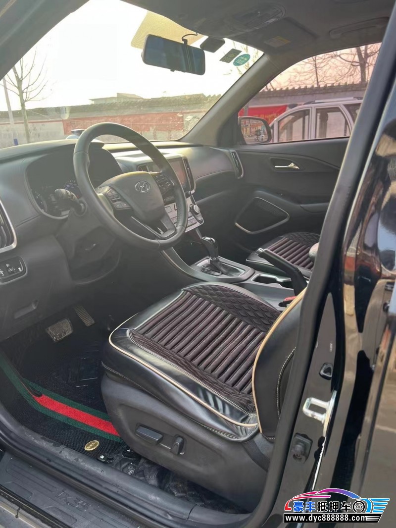 20年现代ix35轿车抵押车出售