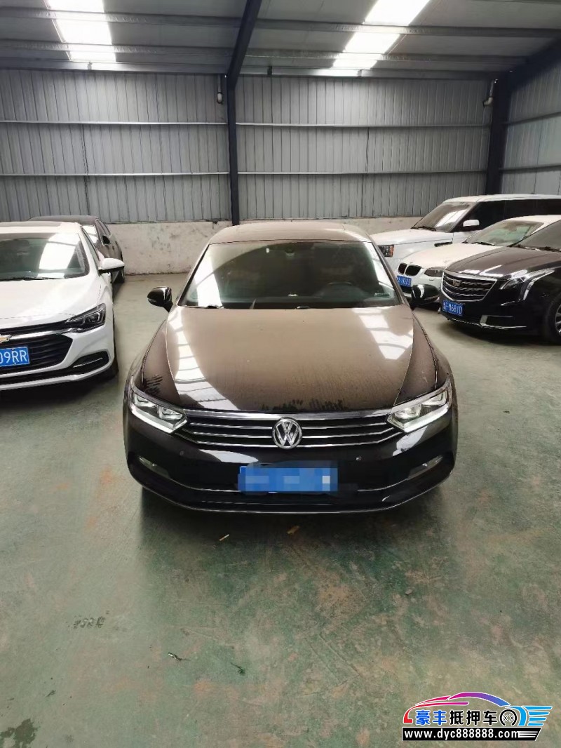 19年大众迈腾轿车抵押车出售