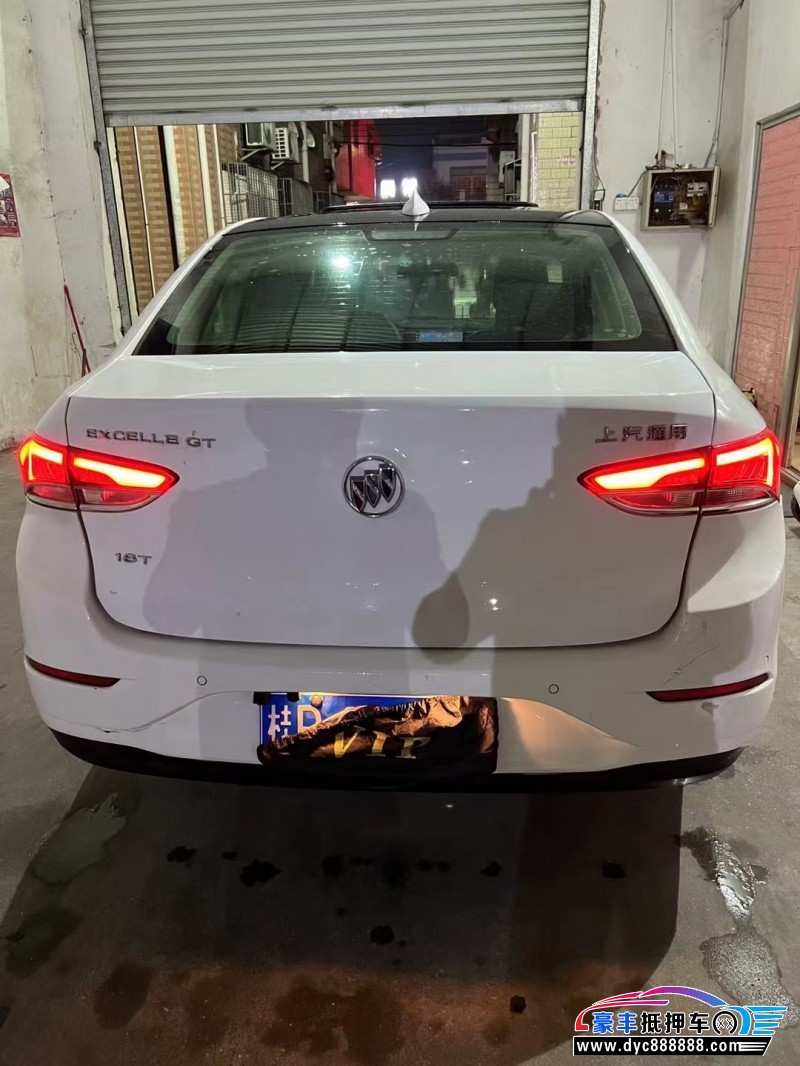 18年别克英朗轿车抵押车出售