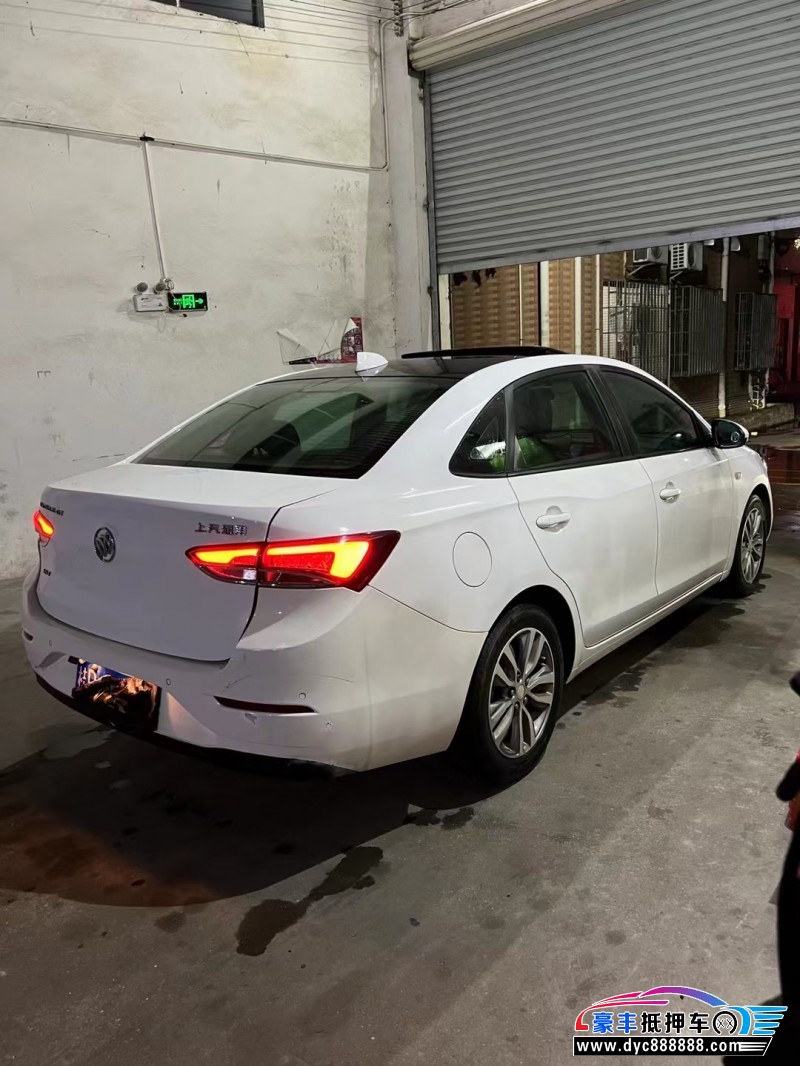 18年别克英朗轿车抵押车出售