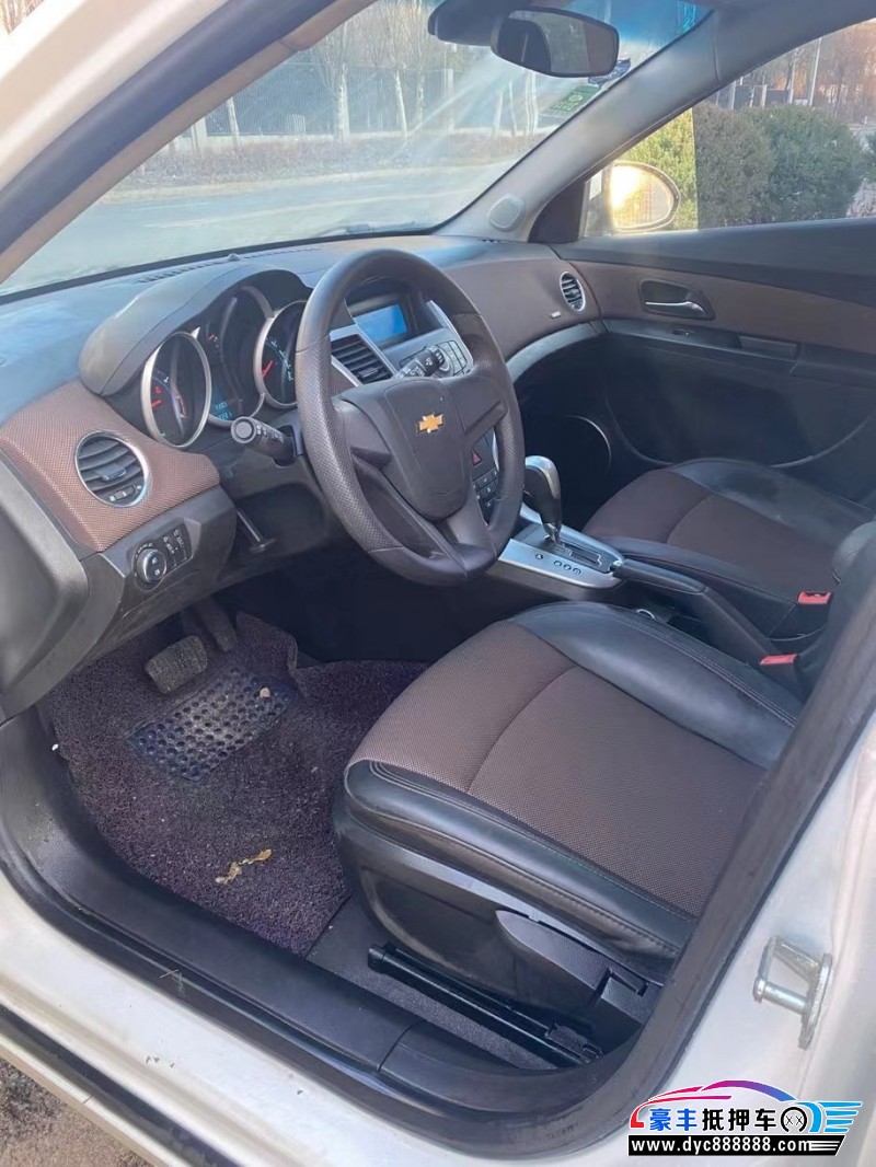 16年雪佛兰科鲁兹轿车抵押车出售