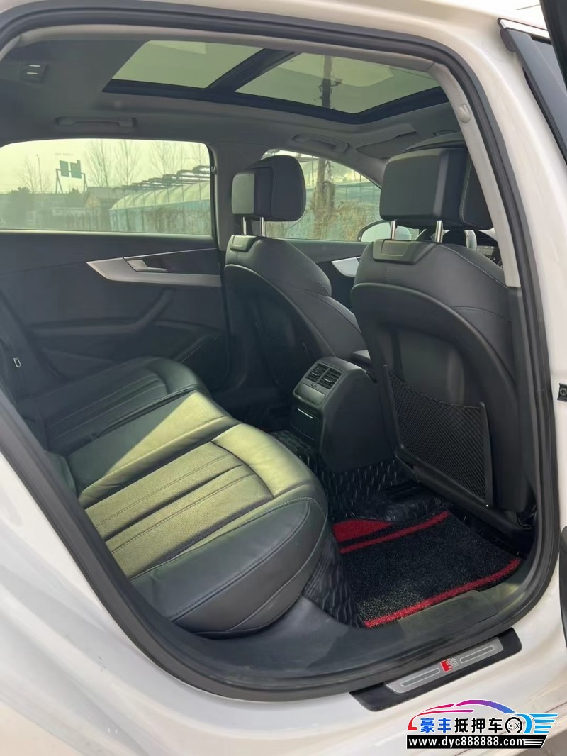 20年奥迪A4轿车抵押车出售