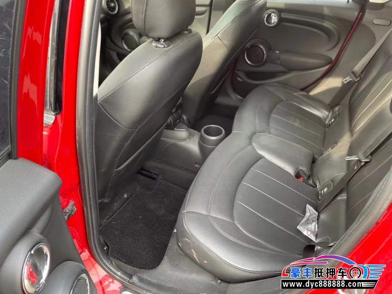 17年宝马MINI轿车抵押车出售