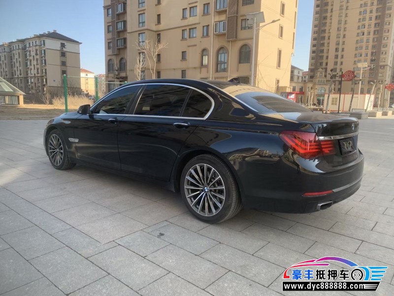15年宝马7系轿车抵押车出售