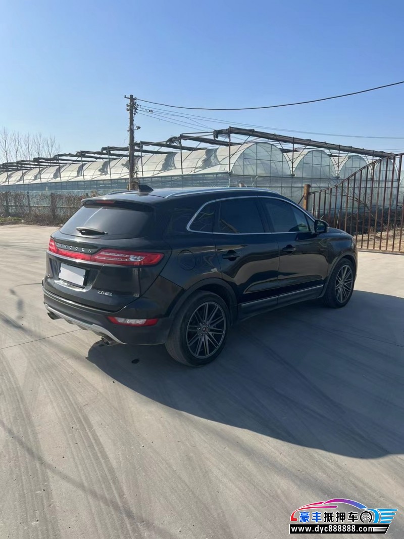 16年林肯MKC轿车抵押车出售