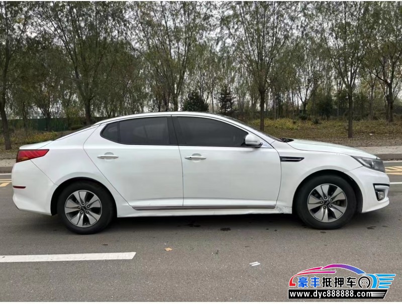 15年起亚K5轿车抵押车出售