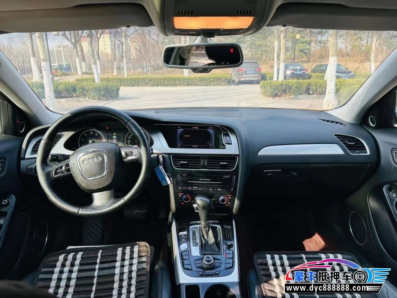 12年奥迪A4轿车抵押车出售