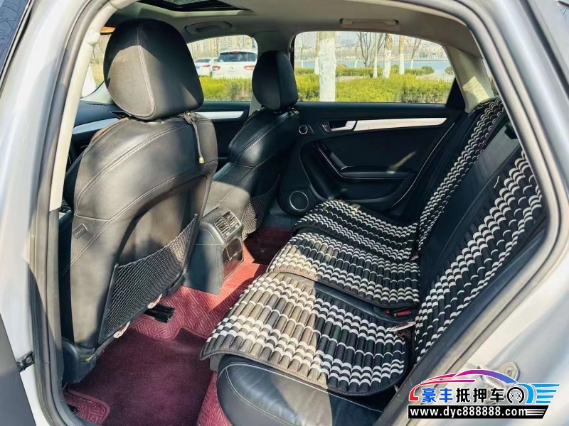 12年奥迪A4轿车抵押车出售