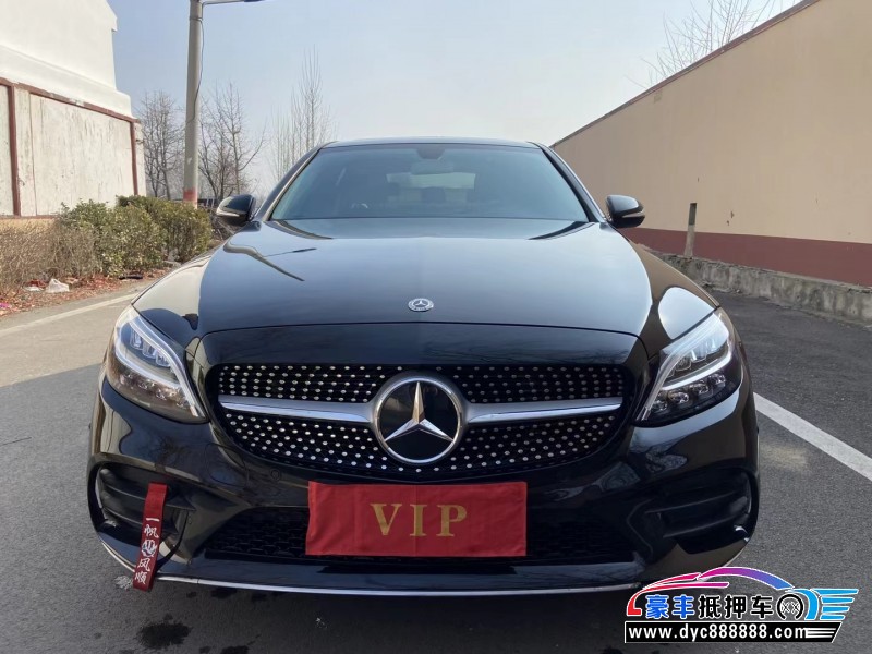 20年奔驰C级轿车抵押车出售