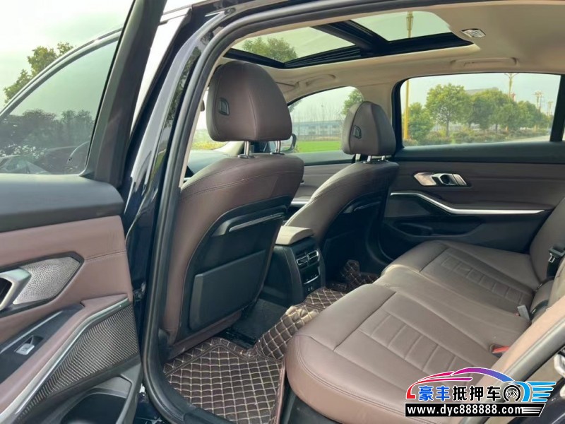 20年宝马3系轿车抵押车出售