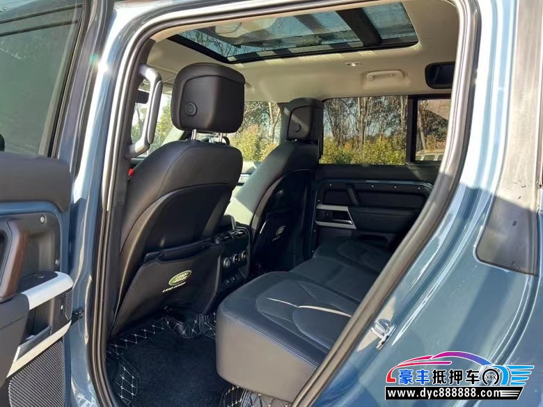 22年路虎卫士SUV抵押车出售