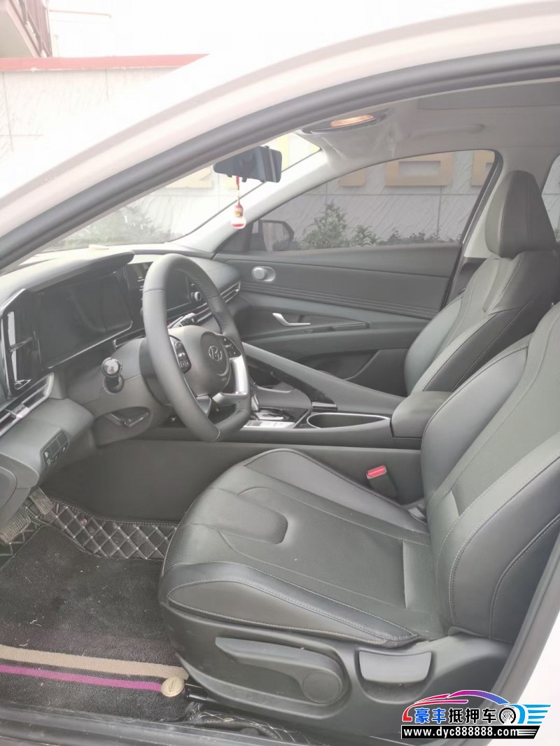 22年现代伊兰特轿车抵押车出售