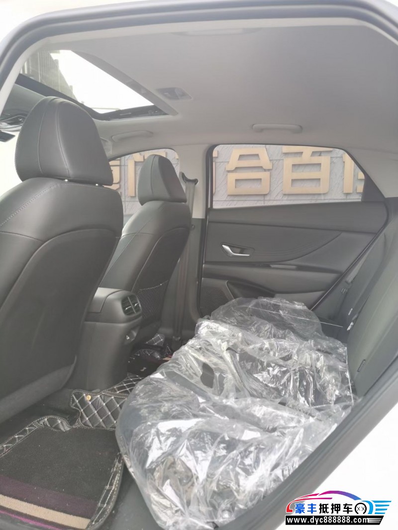 22年现代伊兰特轿车抵押车出售