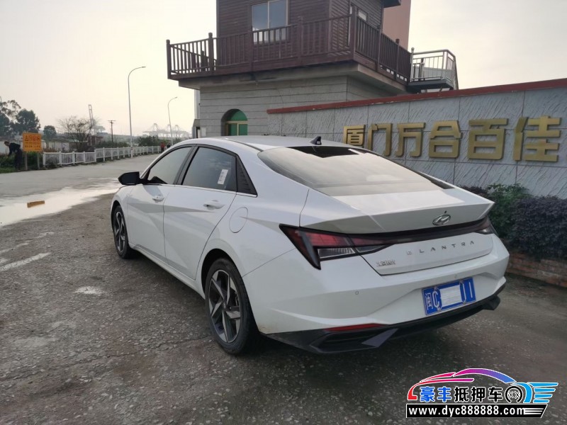 22年现代伊兰特轿车抵押车出售