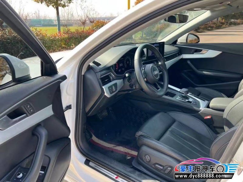 21年奥迪A4轿车抵押车出售
