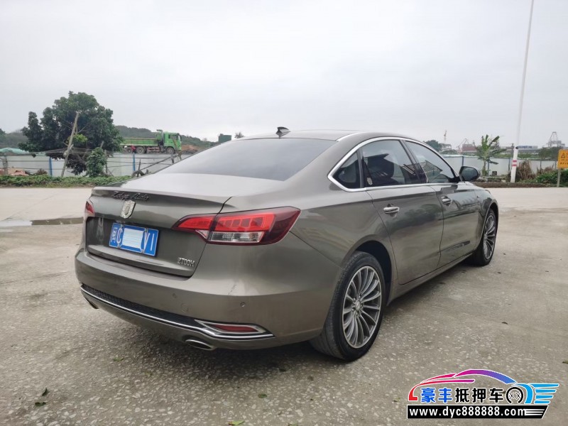 18年众泰T700轿车抵押车出售