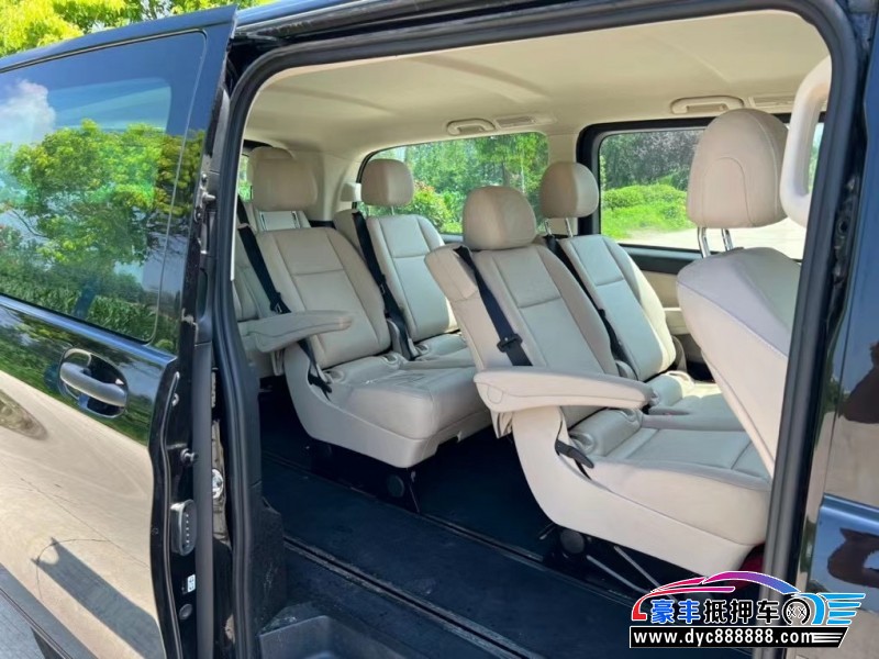 20年奔驰威霆MPV抵押车出售