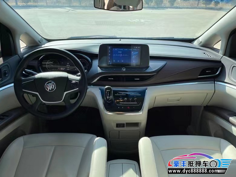 22年别克GL8SUV抵押车出售