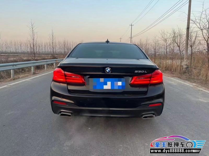 20年宝马5系轿车抵押车出售