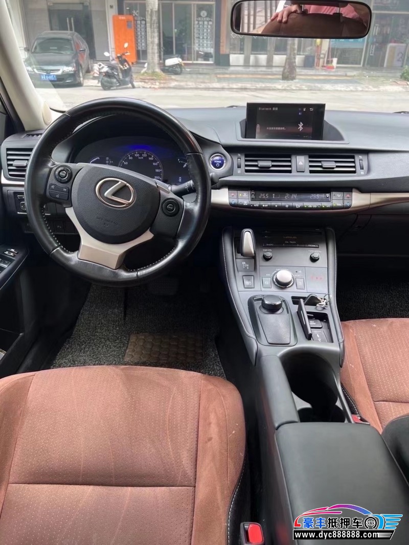 16年凯迪拉克CT6轿车抵押车出售