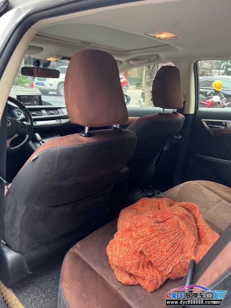 16年凯迪拉克CT6轿车抵押车出售