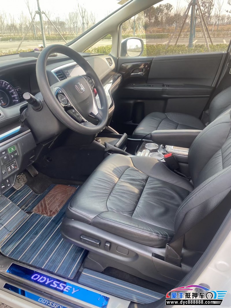 21年本田奥德赛轿车抵押车出售
