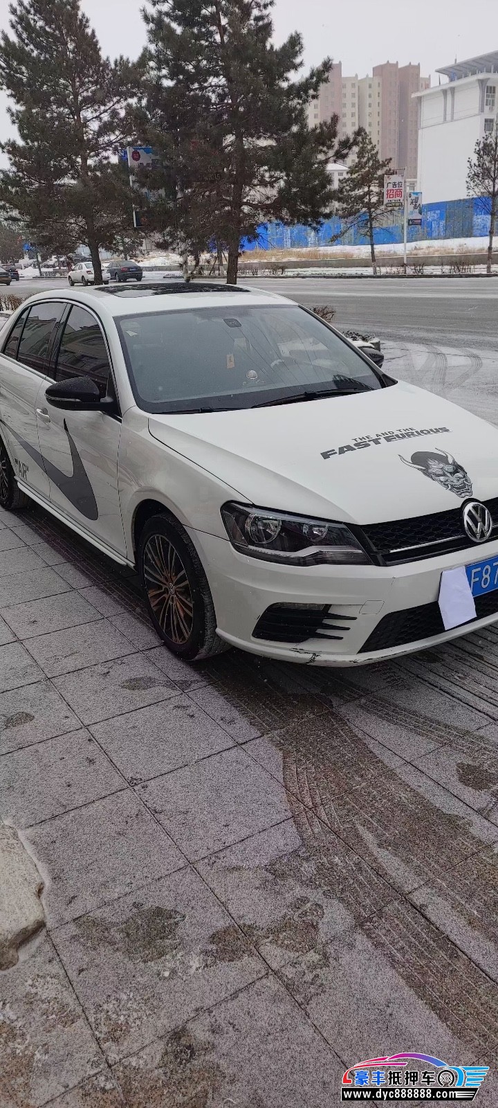 15年大众宝来轿车抵押车出售