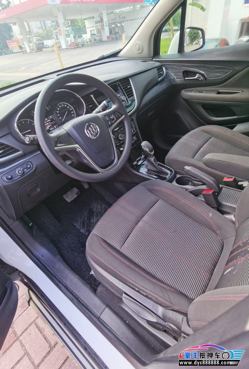 17年别克昂科拉轿车抵押车出售