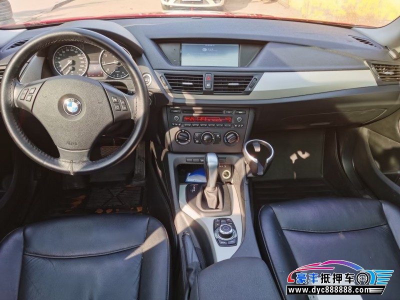 13年宝马X1轿车抵押车出售