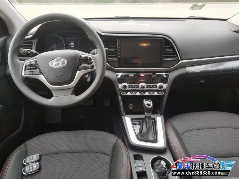 22年现代领动轿车抵押车出售