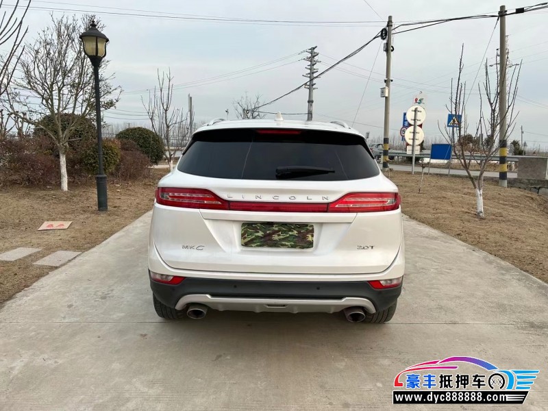 18年林肯MKC轿车抵押车出售