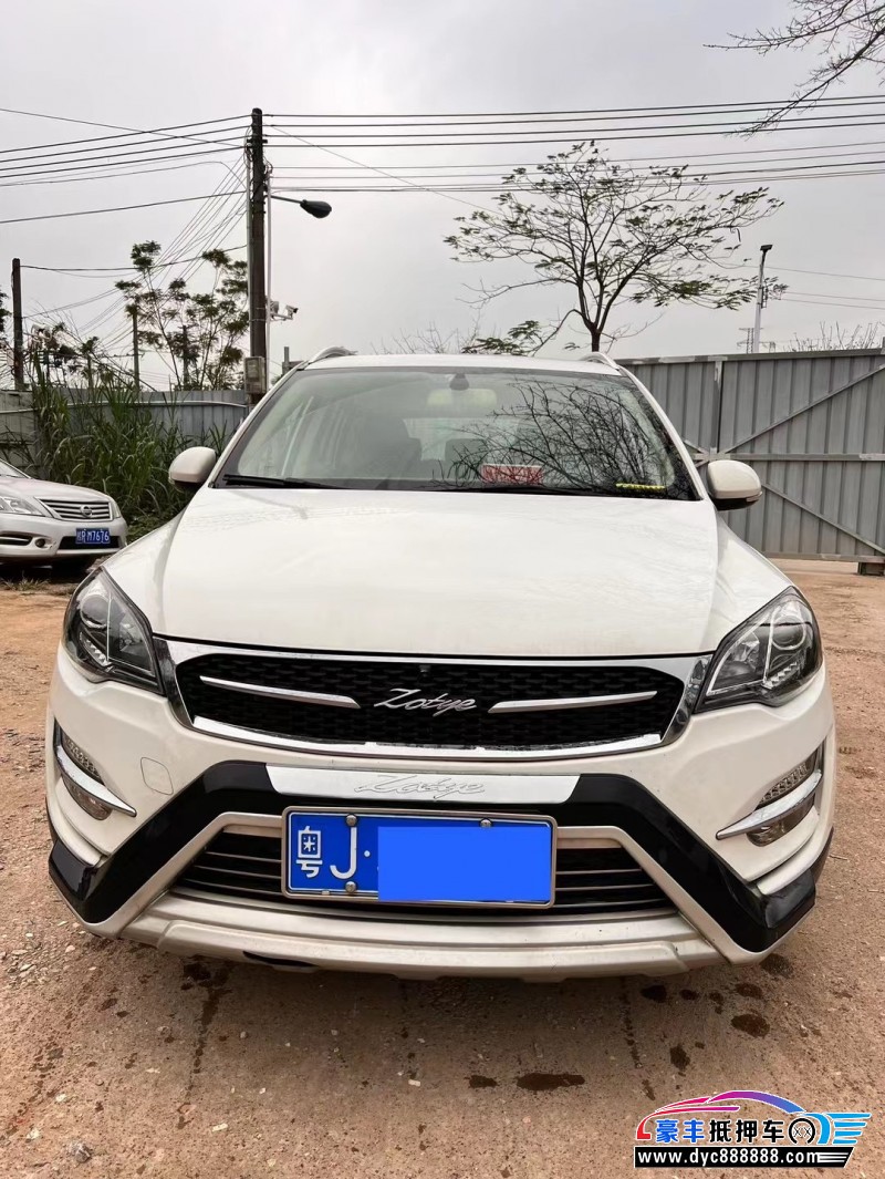 16年众泰大迈X5轿车抵押车出售