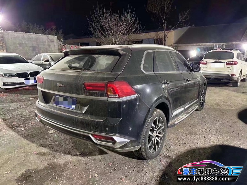 18年众泰大迈X7轿车抵押车出售