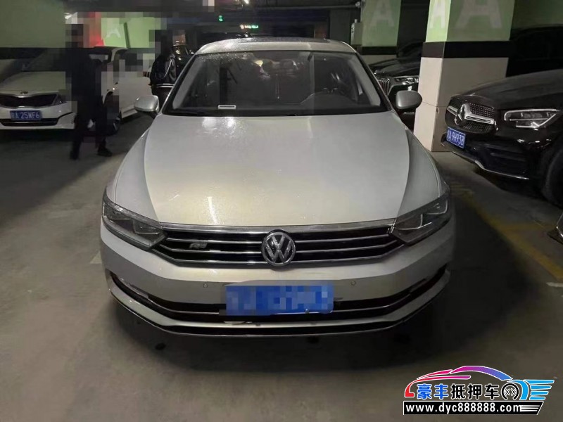 19年大众迈腾轿车抵押车出售