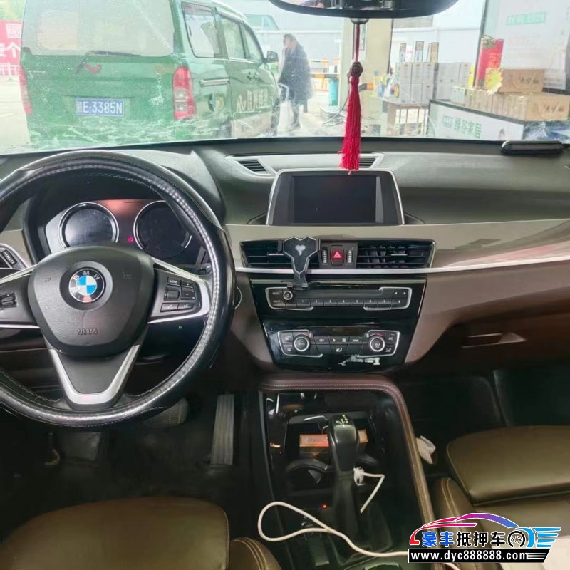 19年宝马X1轿车抵押车出售