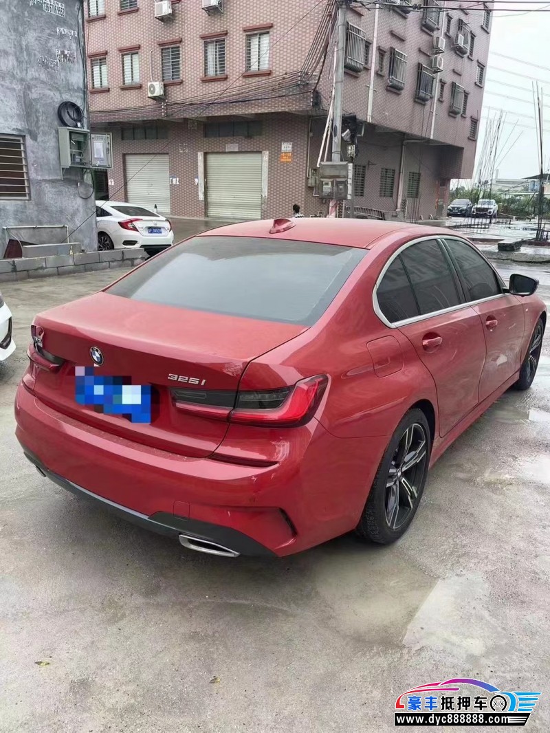 21年宝马3系轿车抵押车出售