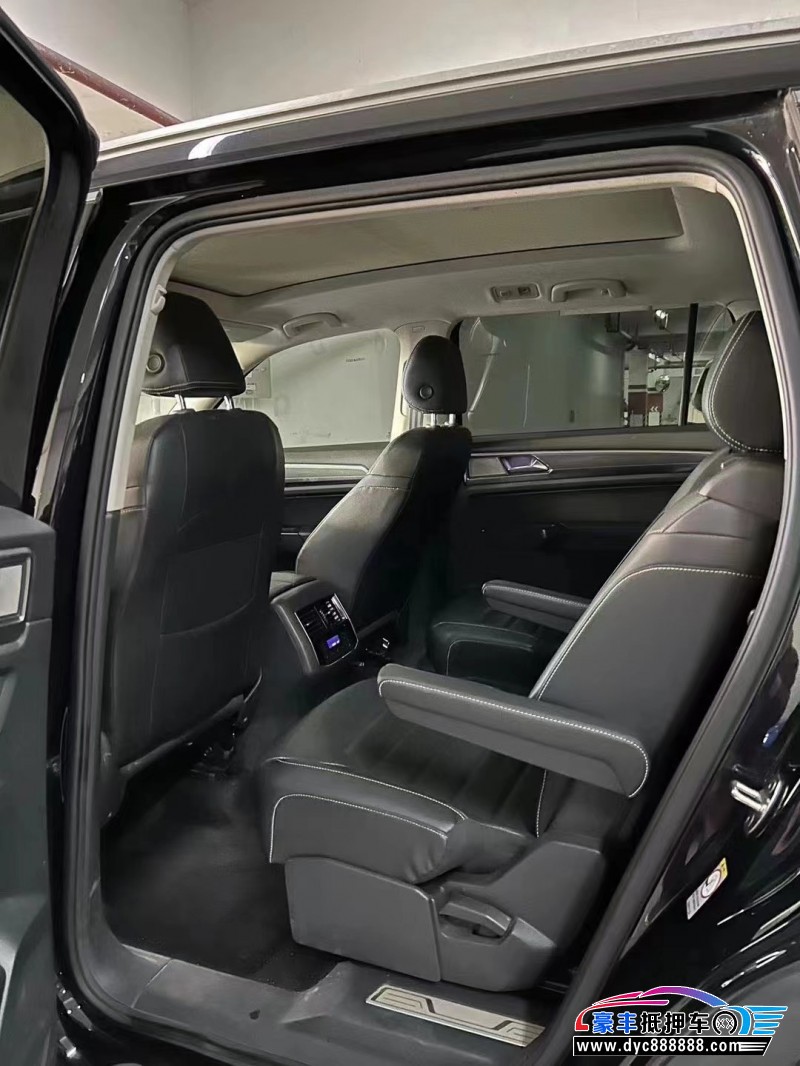 19年大众途昂轿车抵押车出售