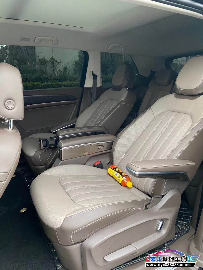 22年大众威然MPV抵押车出售