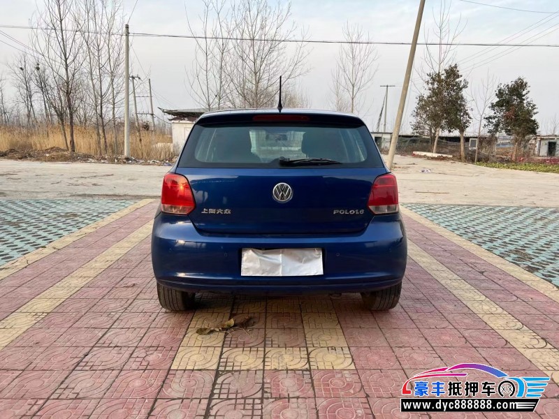 13年大众polo轿车抵押车出售