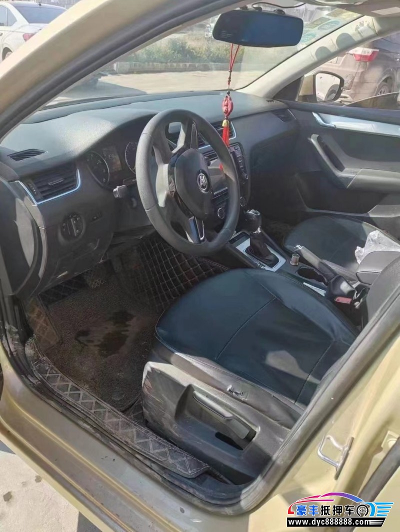 16年斯柯达明锐轿车抵押车出售