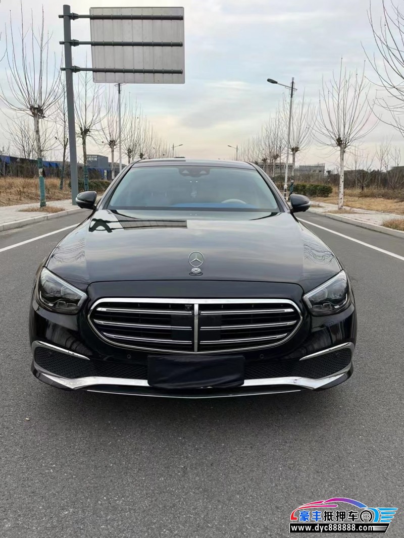 22年奔驰E轿车抵押车出售