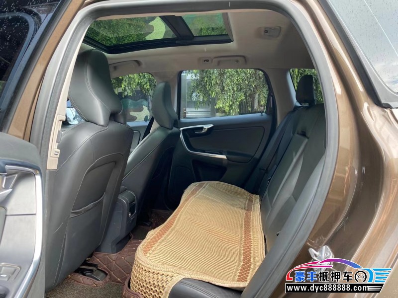 15年沃尔沃XC60SUV抵押车出售